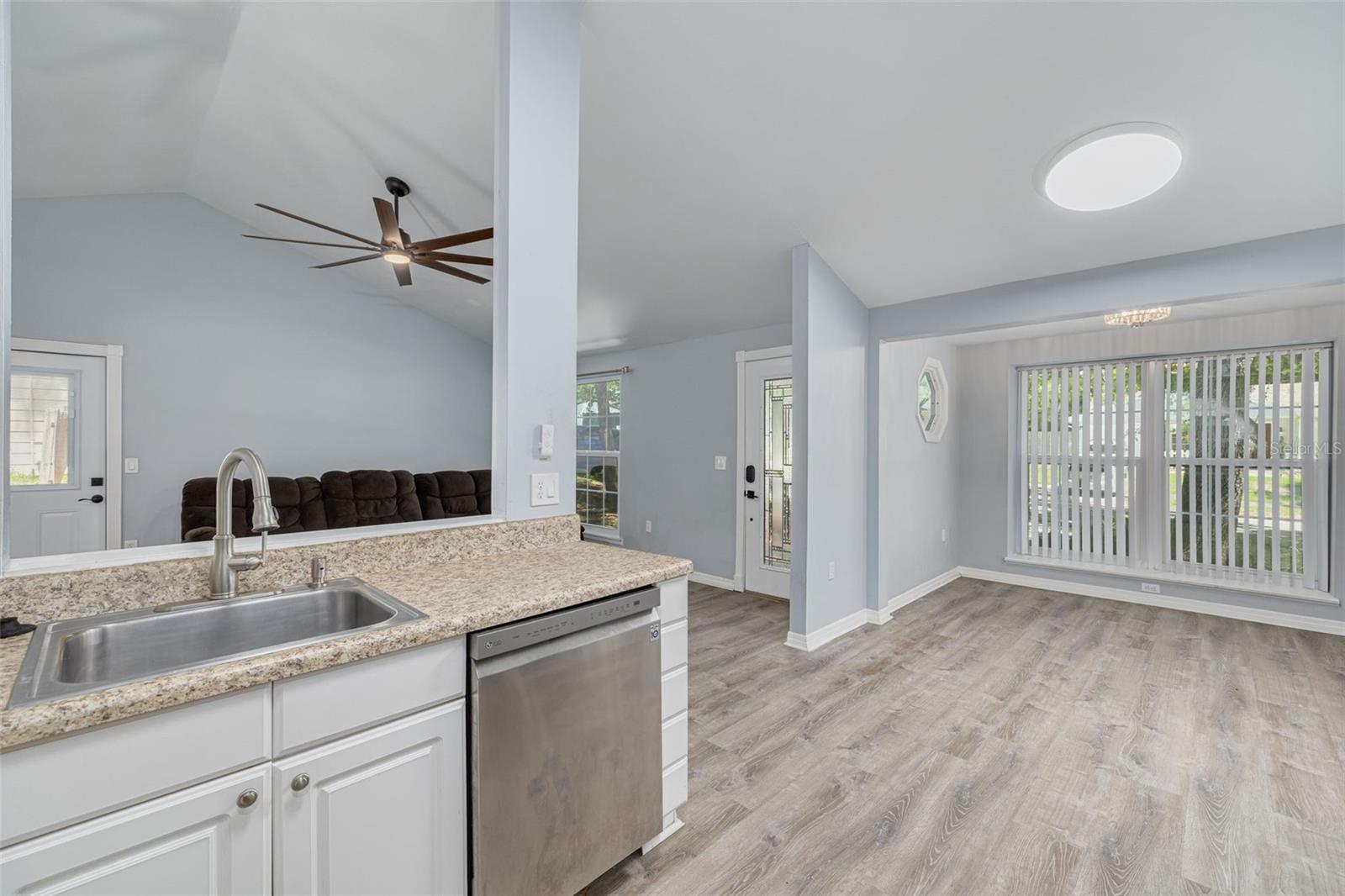 2770 STEEPLE COURT