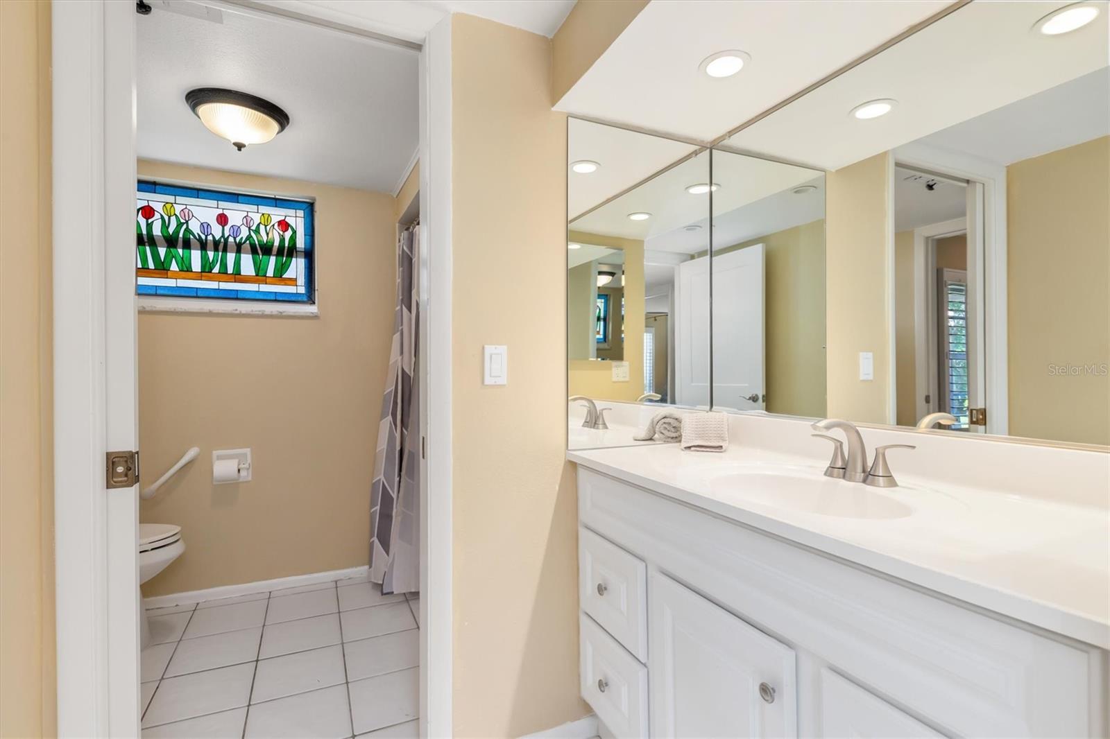 COLONY POINT - Residential