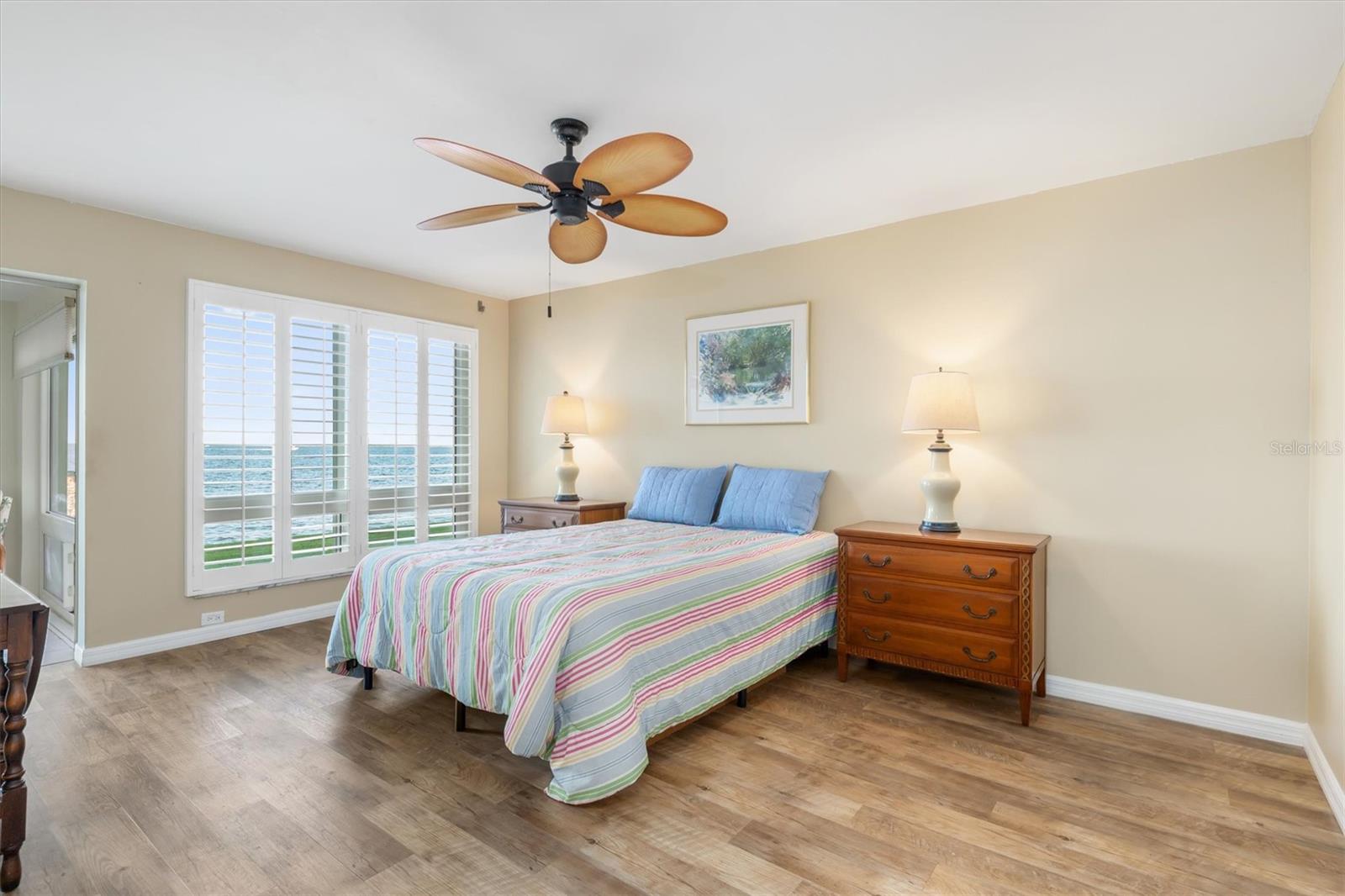 COLONY POINT - Residential