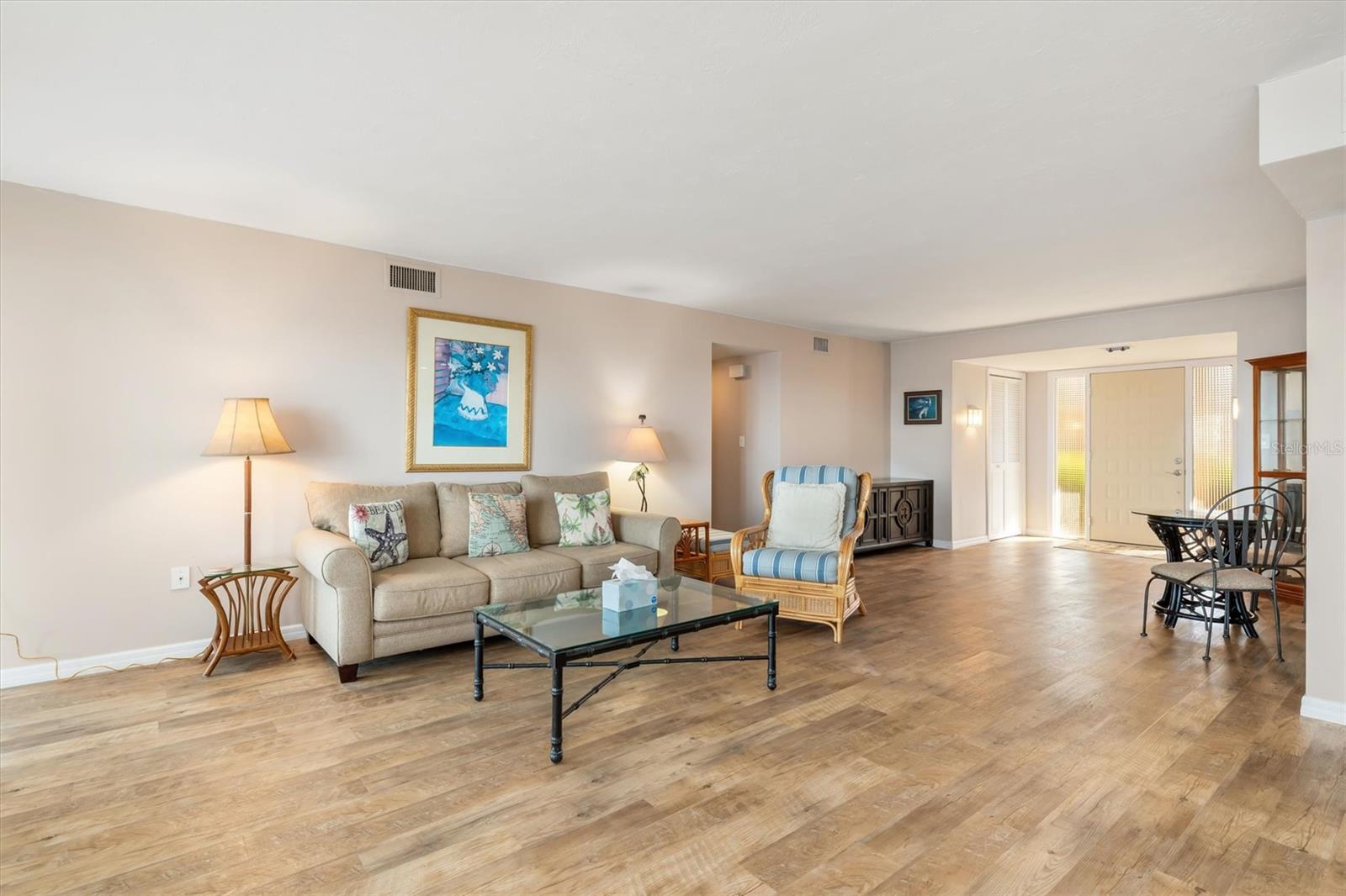 COLONY POINT - Residential