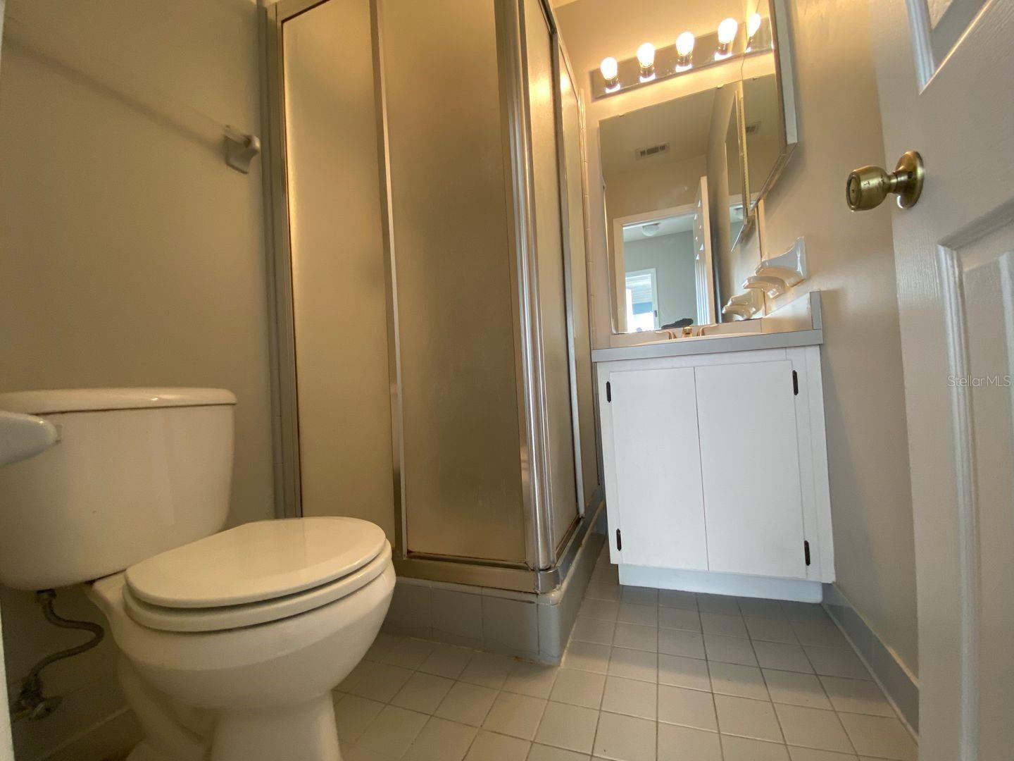 SERENOLA MANOR UNIT 3 NAPIER - Residential Lease