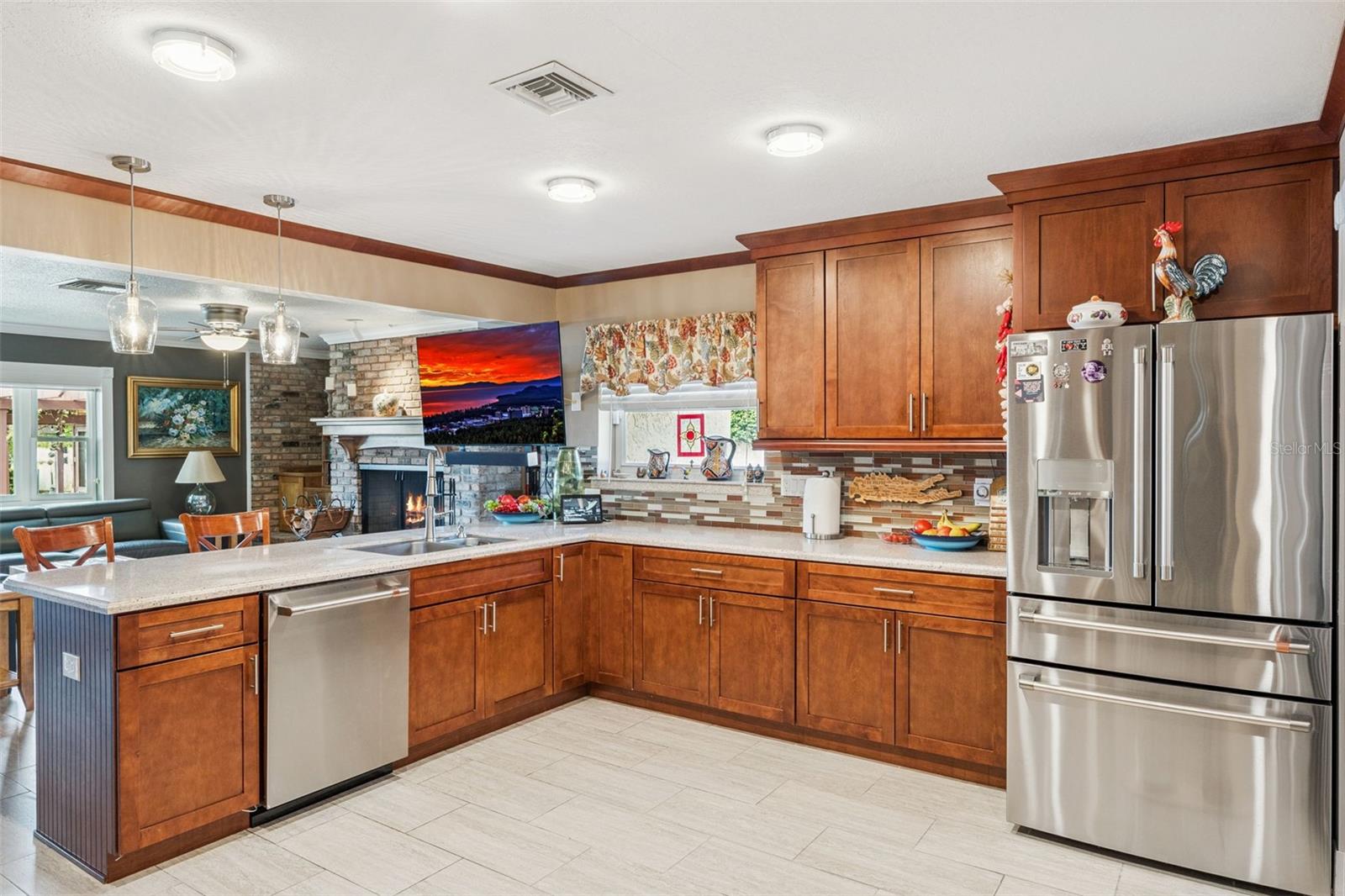 LAKE CONWAY WOODS - Residential
