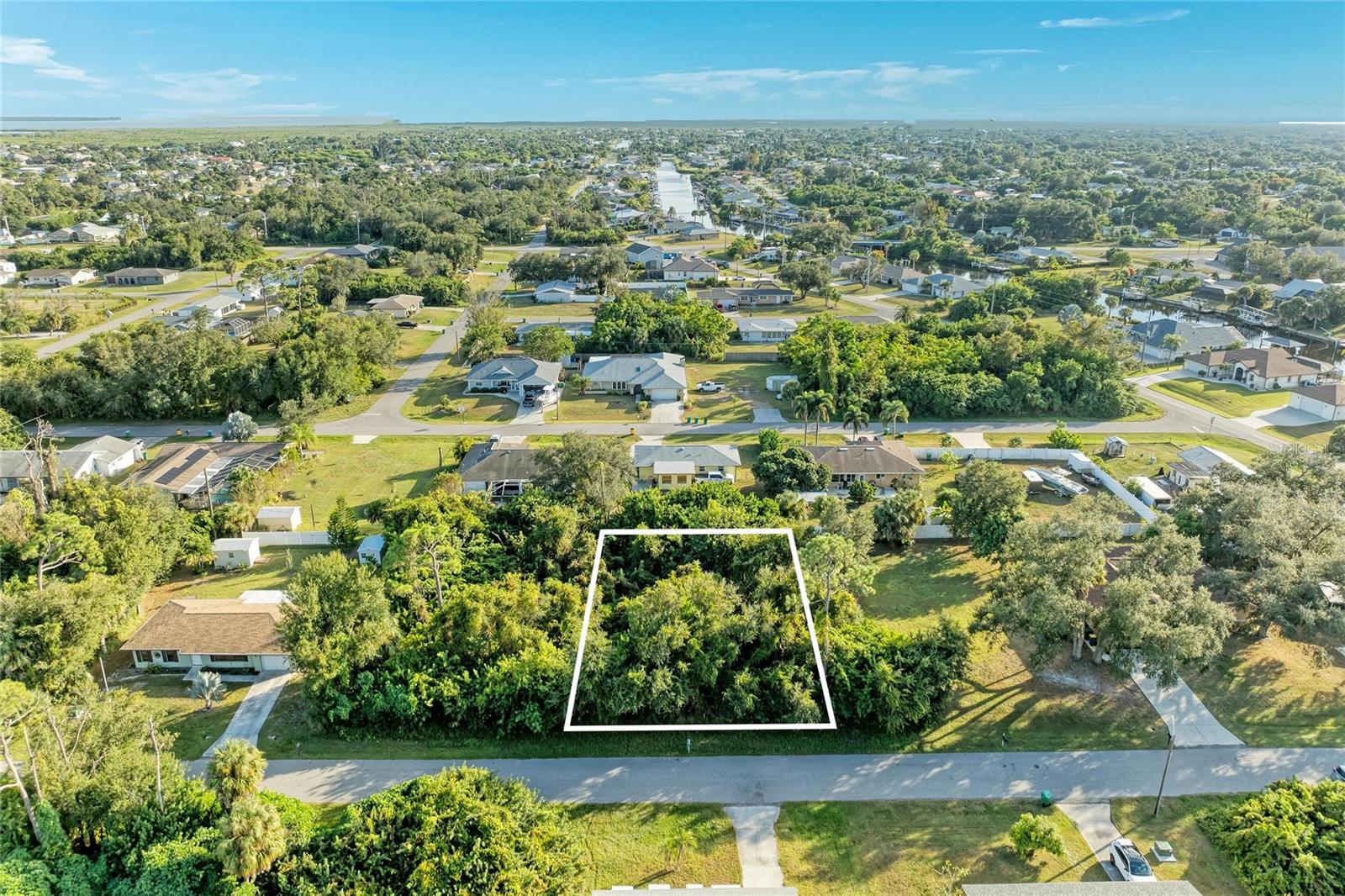 PORT CHARLOTTE SEC 008 - Land