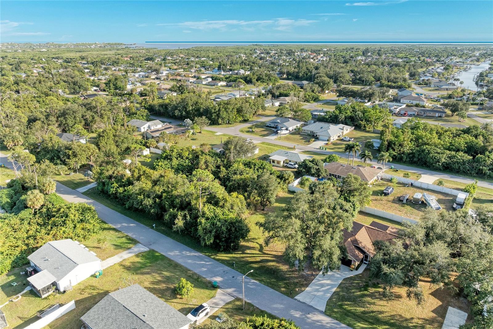 PORT CHARLOTTE SEC 008 - Land