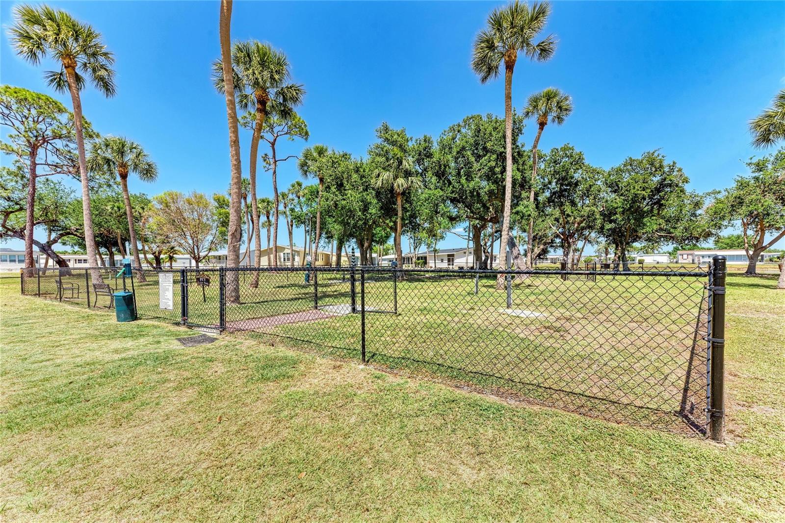 PORT CHARLOTTE SEC 008 - Land