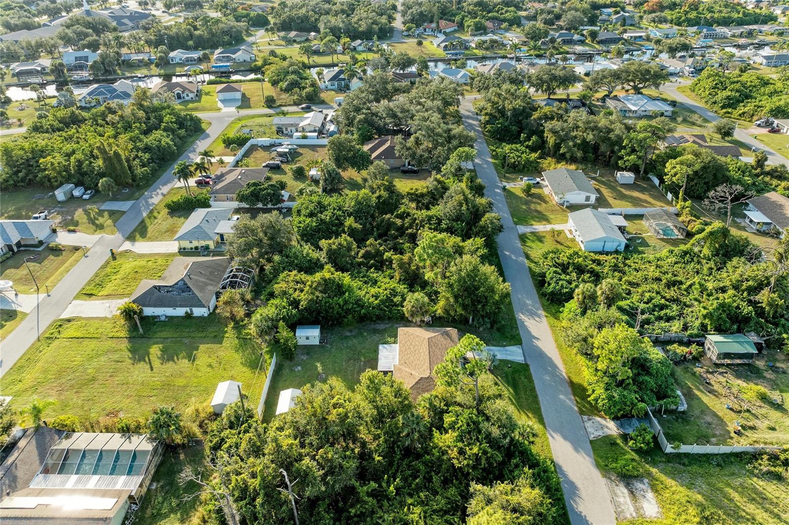 PORT CHARLOTTE SEC 008 - Land