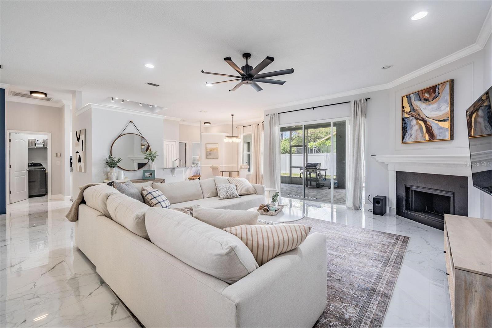 MEADOW POINTE PRCL 03 - Residential Lease