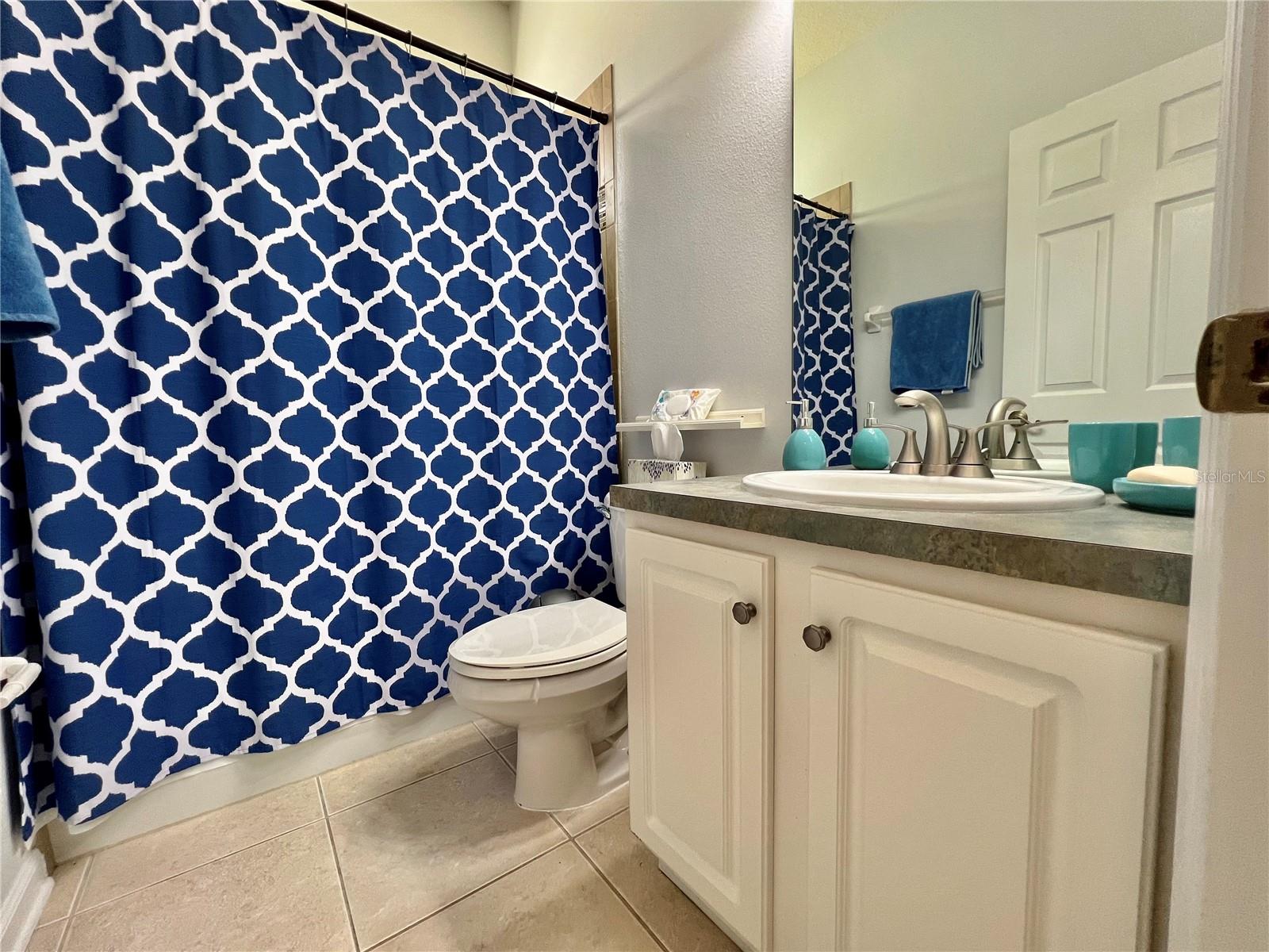 LANDSBROOK TERRACE - Residential Lease