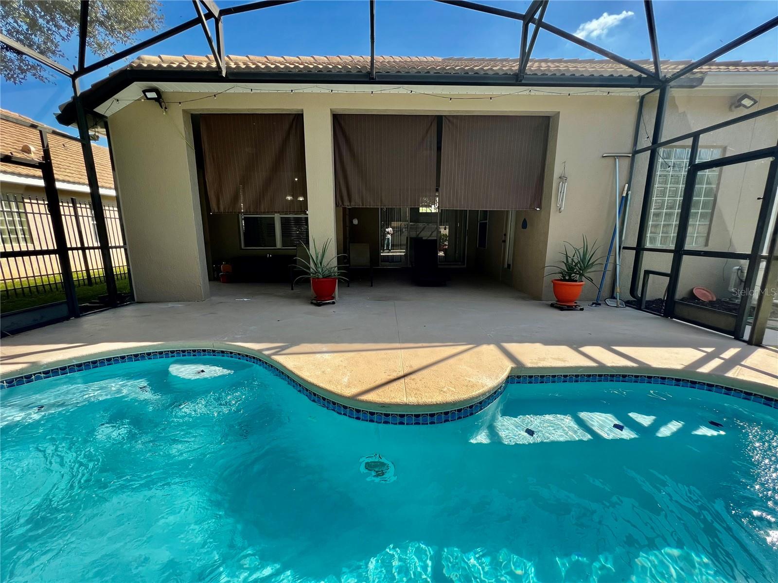 LANDSBROOK TERRACE - Residential Lease