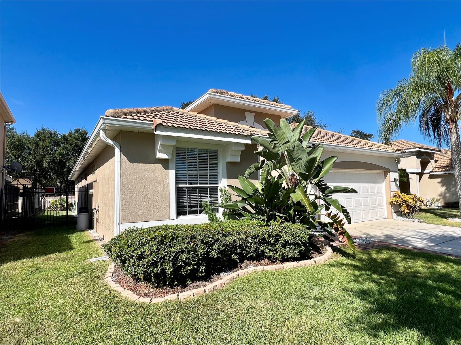 LANDSBROOK TERRACE - Residential Lease