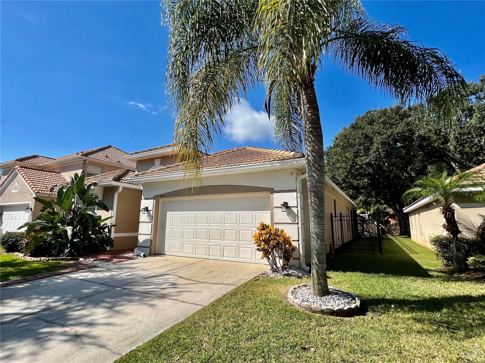 LANDSBROOK TERRACE - Residential Lease