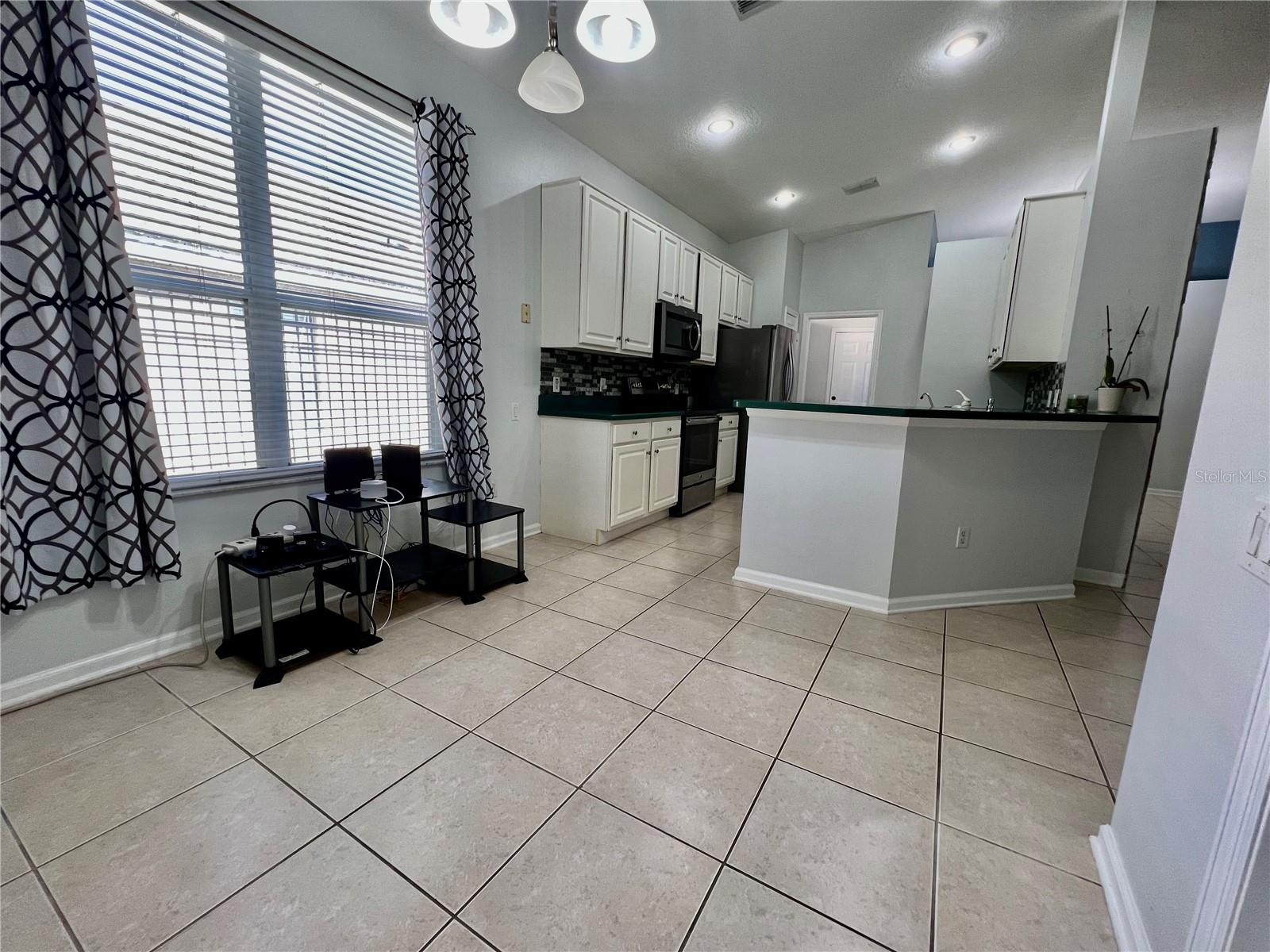 LANDSBROOK TERRACE - Residential Lease