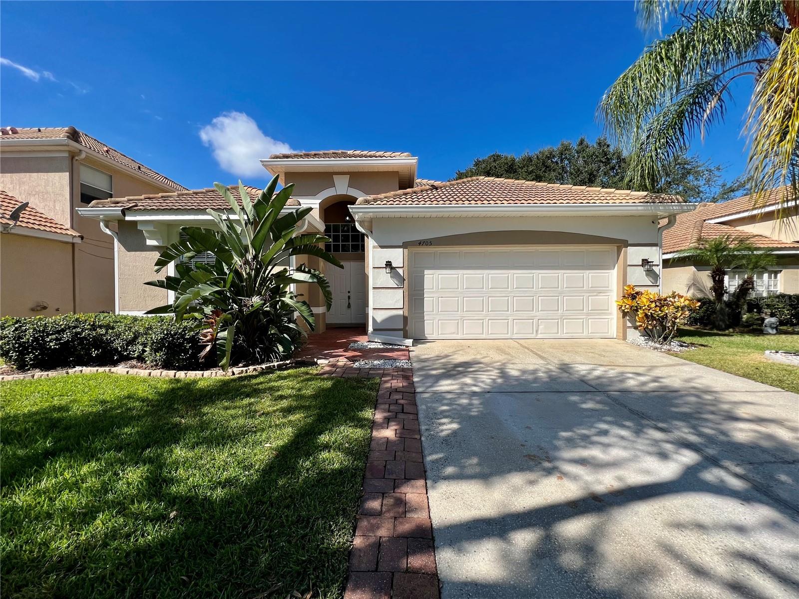 LANDSBROOK TERRACE - Residential Lease