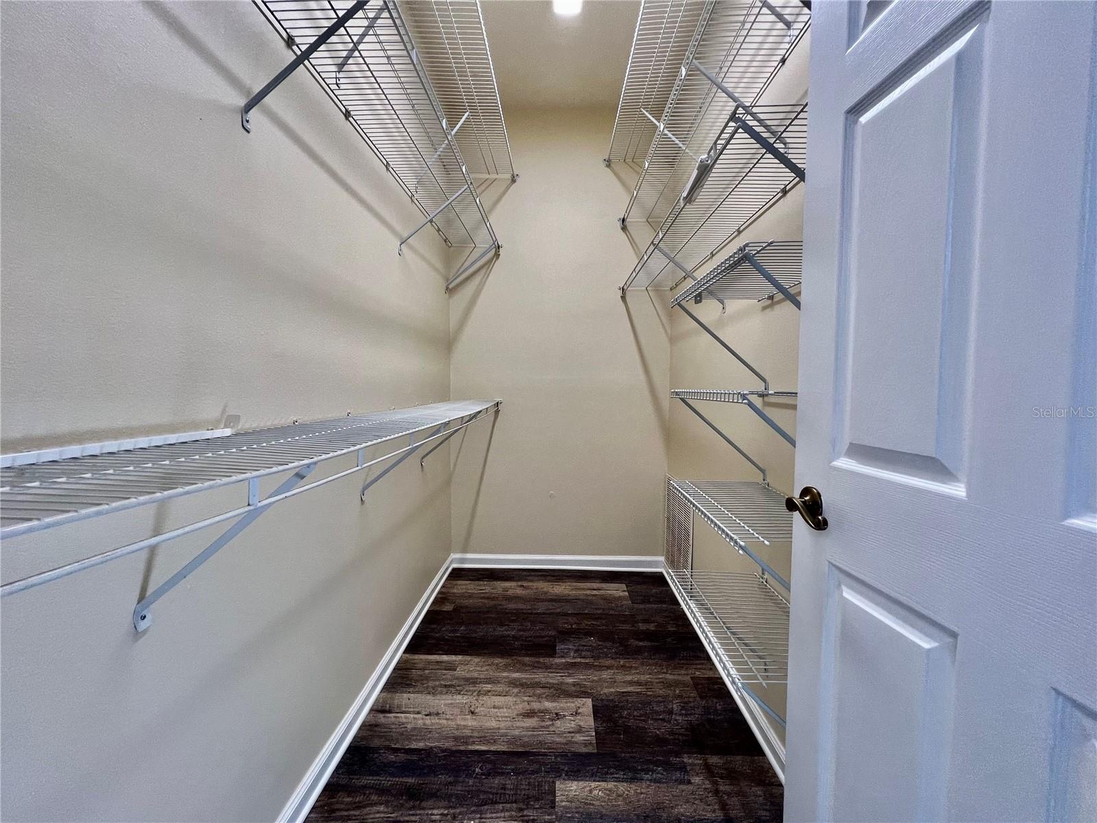 LANDSBROOK TERRACE - Residential Lease