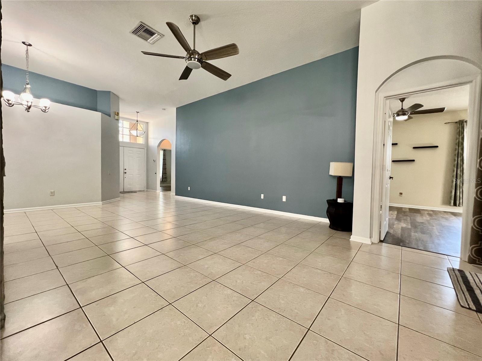 LANDSBROOK TERRACE - Residential Lease