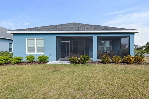 A home in PARRISH