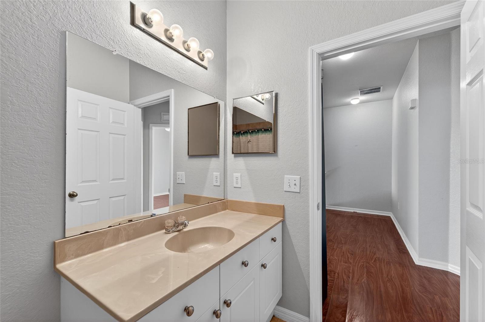 CROSS CREEK GARDENS - Residential