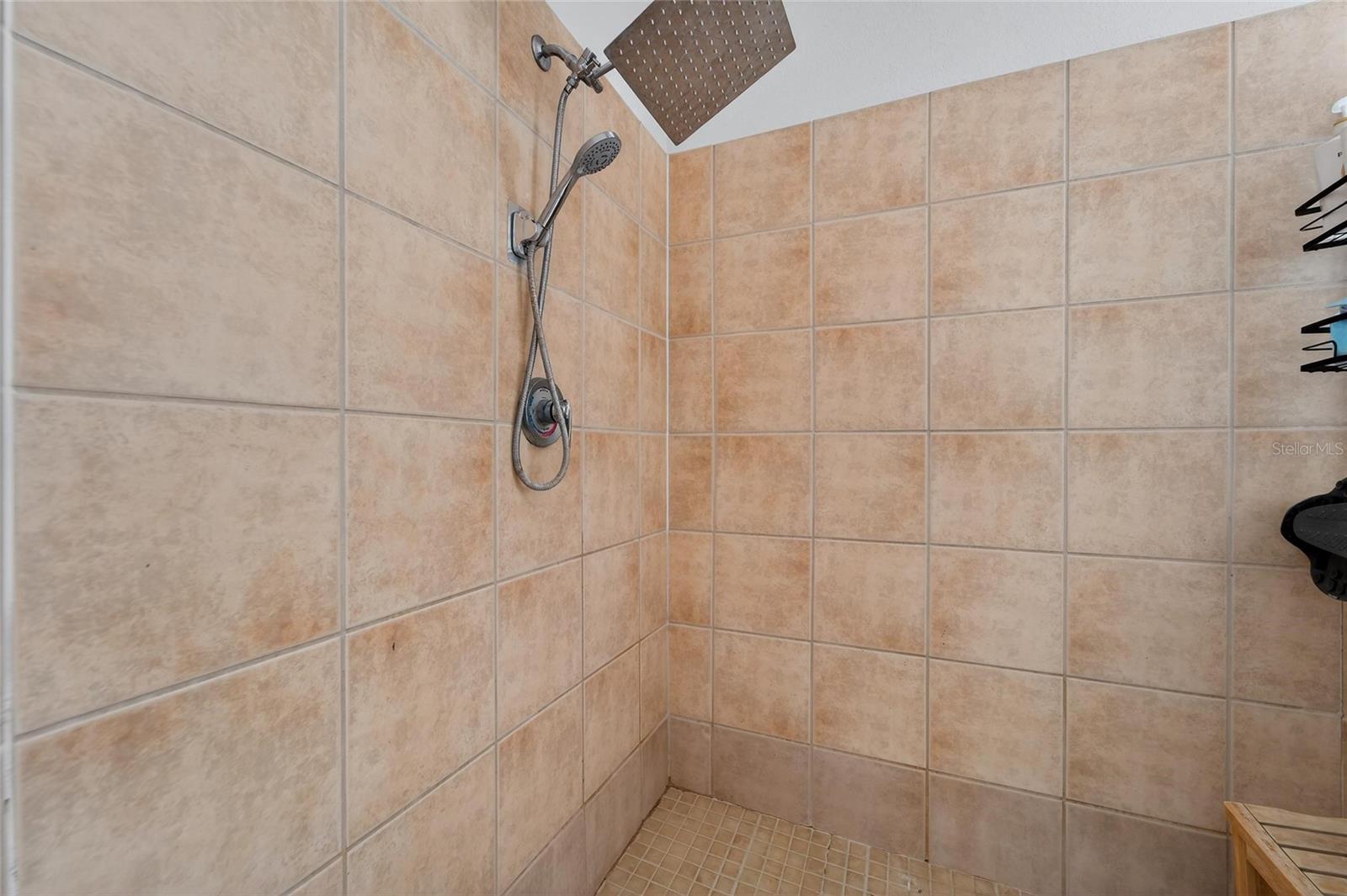 CROSS CREEK GARDENS - Residential