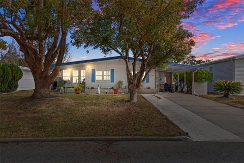 A home in BROOKSVILLE