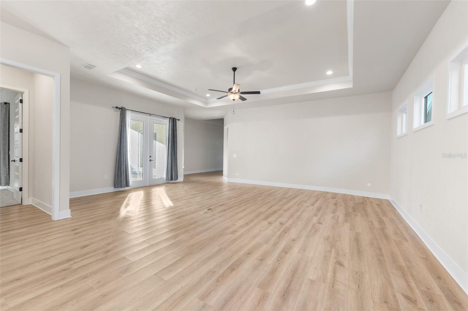 FAIRWAY POINTE AT WEST END - Residential