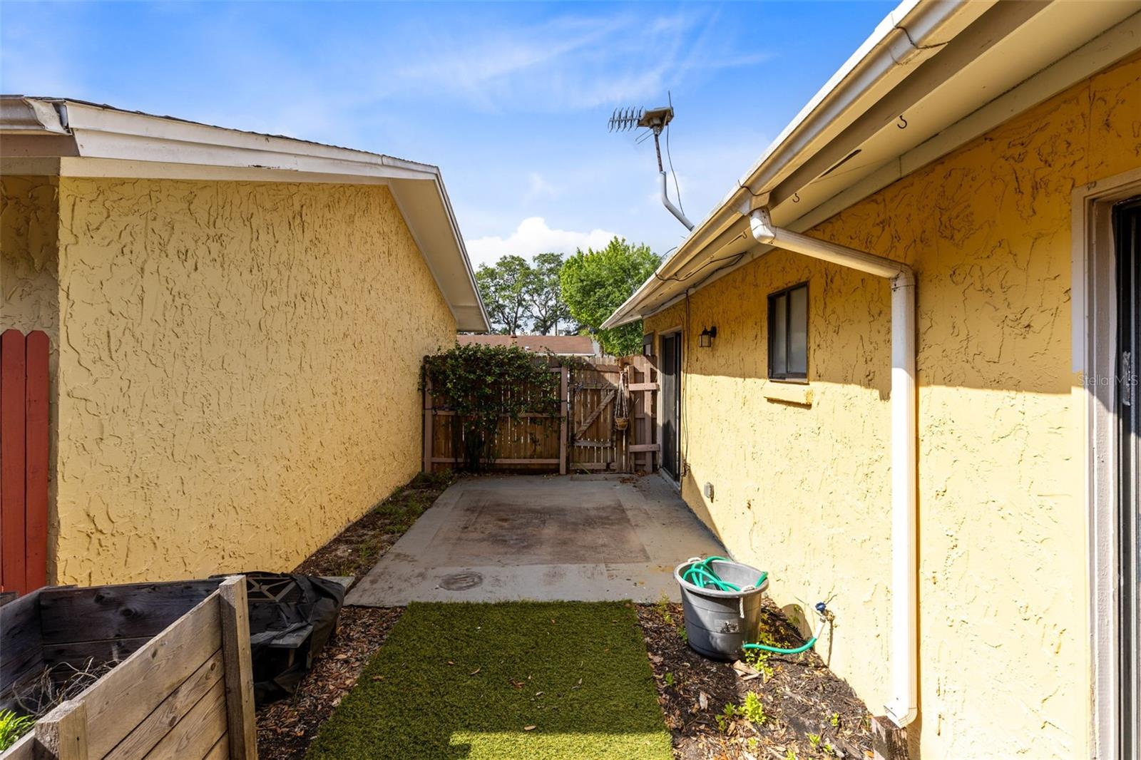 INDIAN RIDGE - Residential