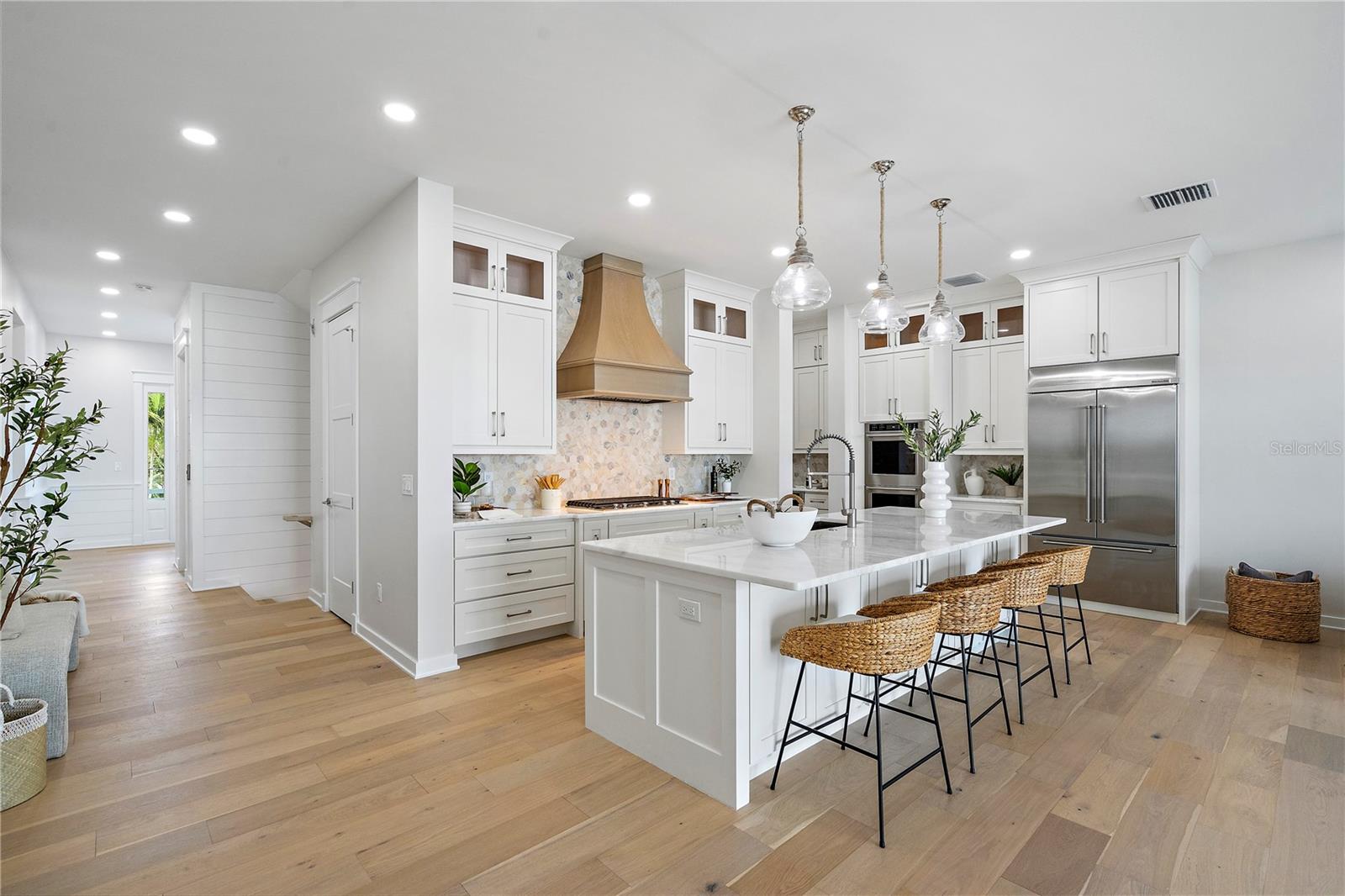 LONE PALM BEACH 2ND ADD - Residential