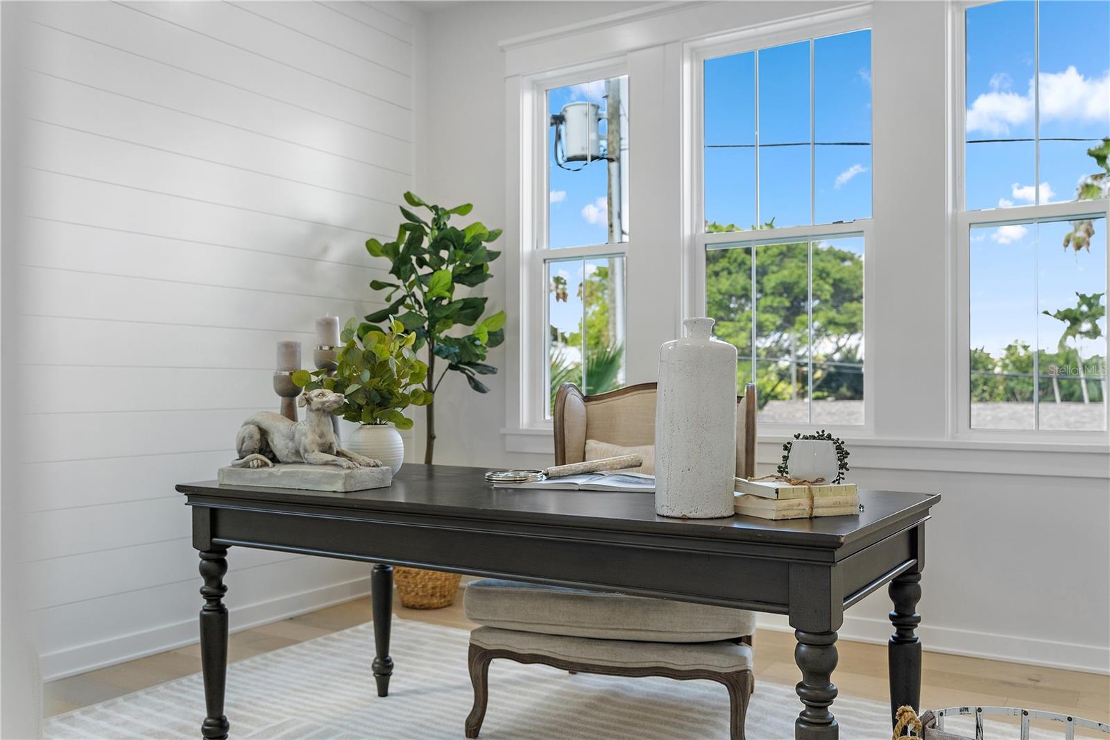 LONE PALM BEACH 2ND ADD - Residential