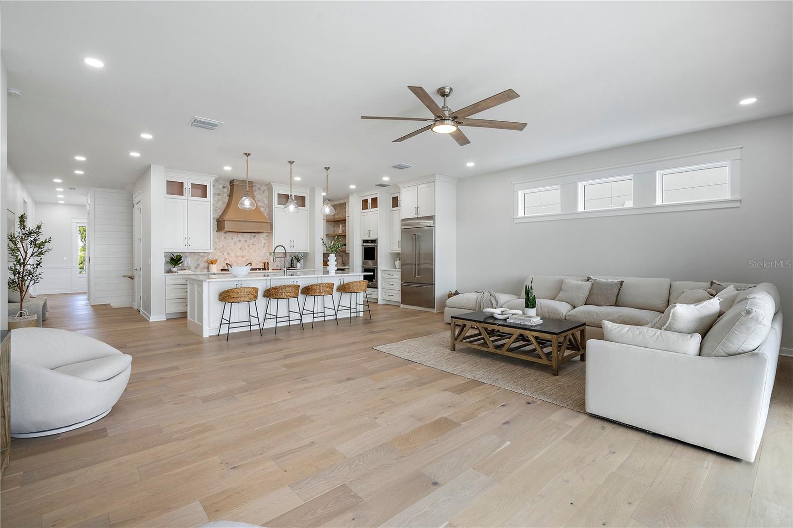 LONE PALM BEACH 2ND ADD - Residential