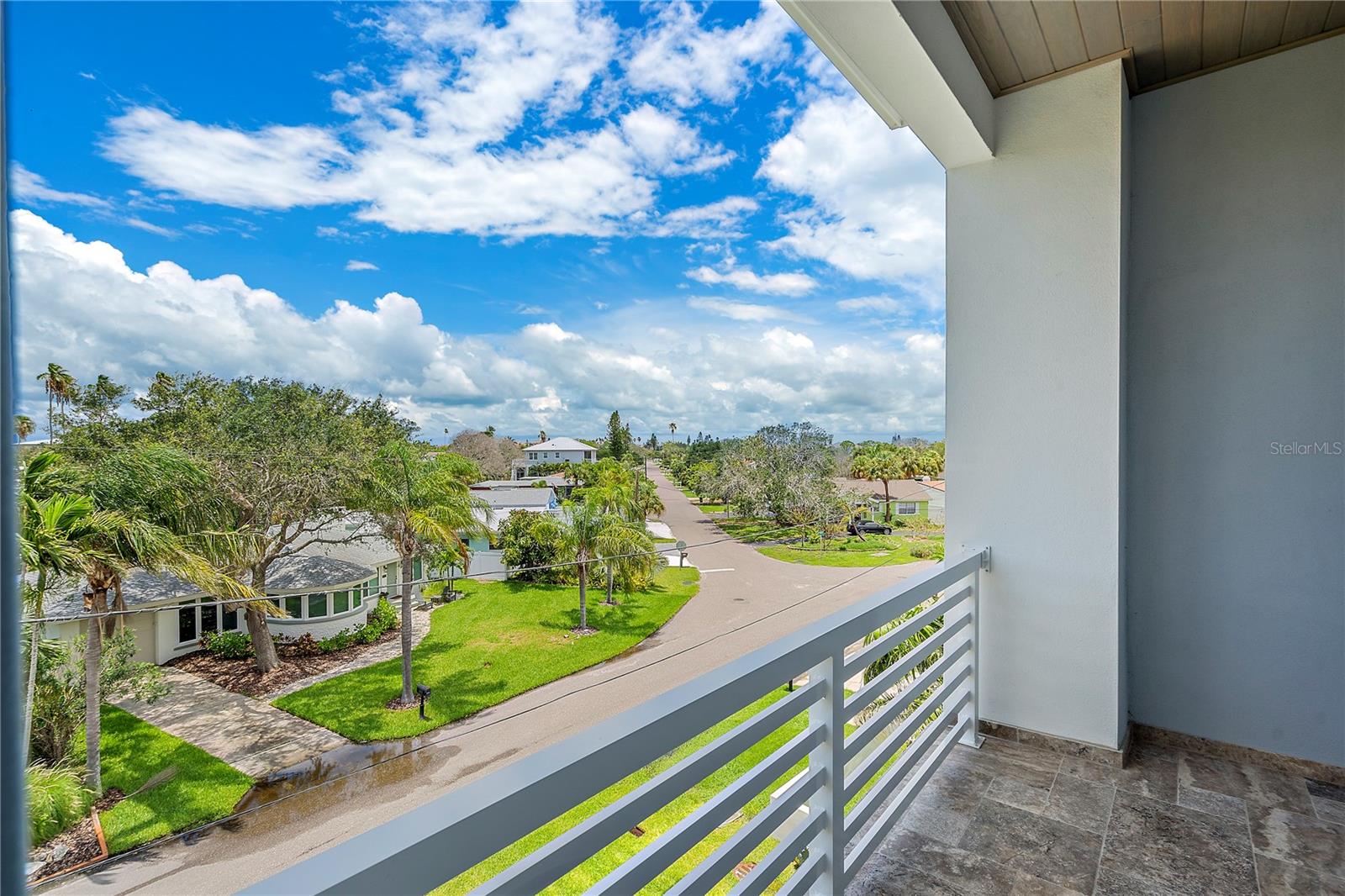 LONE PALM BEACH 2ND ADD - Residential