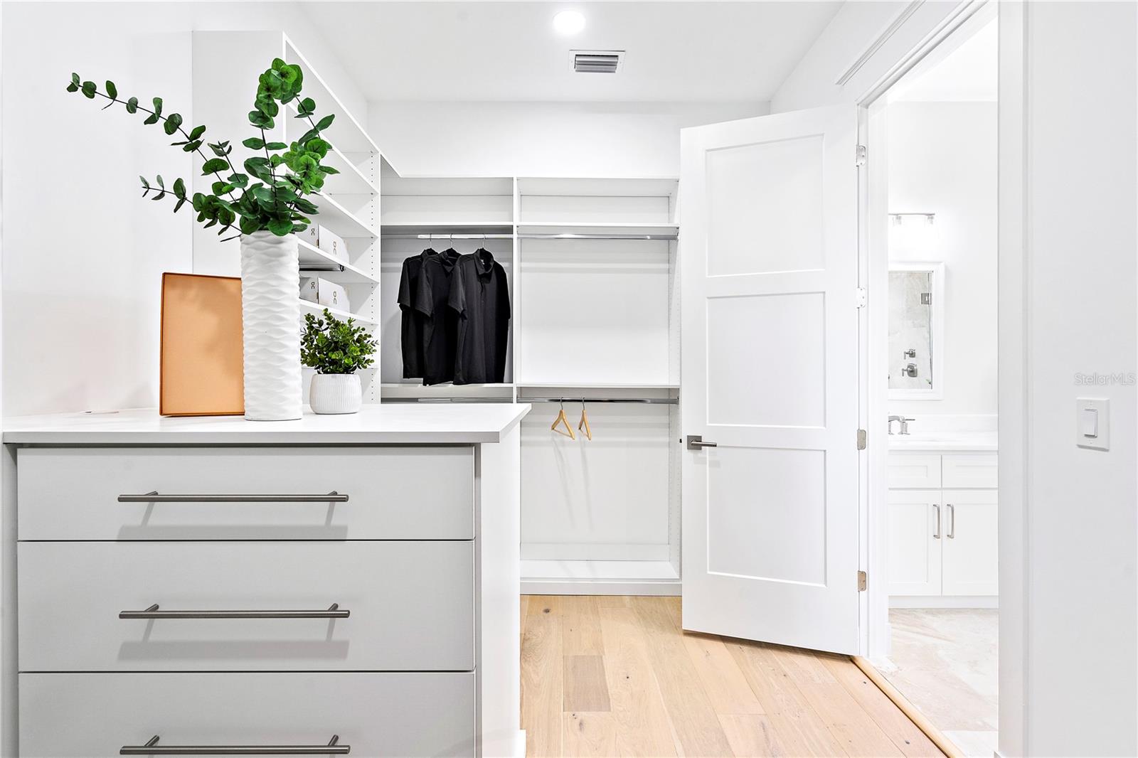 LONE PALM BEACH 2ND ADD - Residential