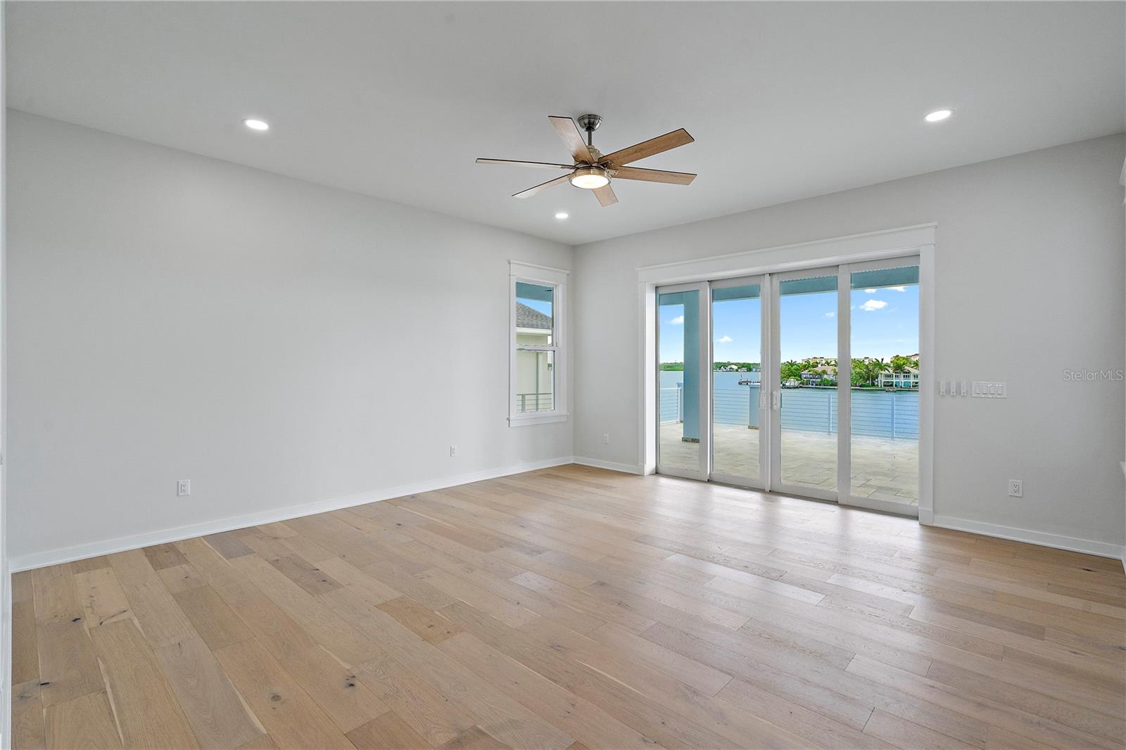 LONE PALM BEACH 2ND ADD - Residential