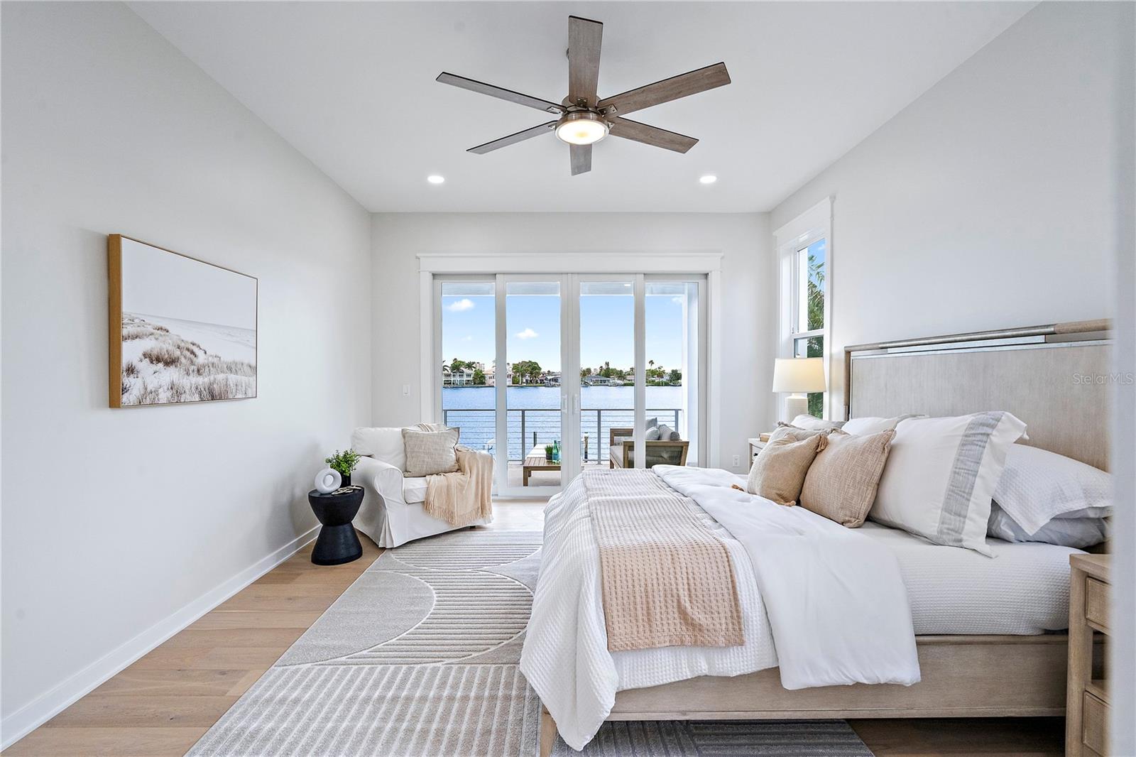 LONE PALM BEACH 2ND ADD - Residential