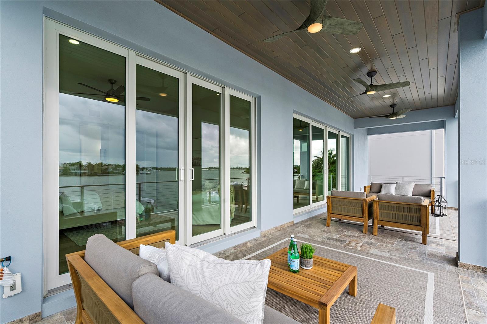 LONE PALM BEACH 2ND ADD - Residential