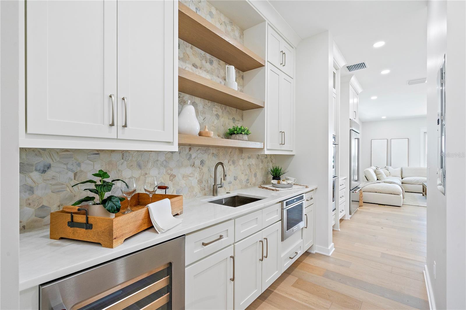 LONE PALM BEACH 2ND ADD - Residential