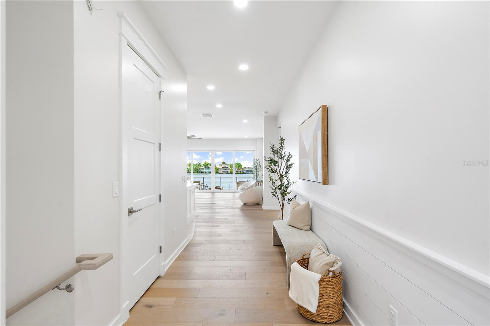 LONE PALM BEACH 2ND ADD - Residential