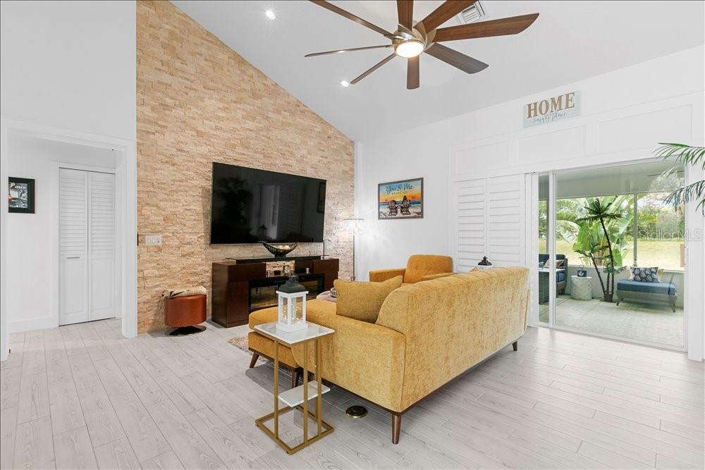 GRAND OAK ESTATES - Residential