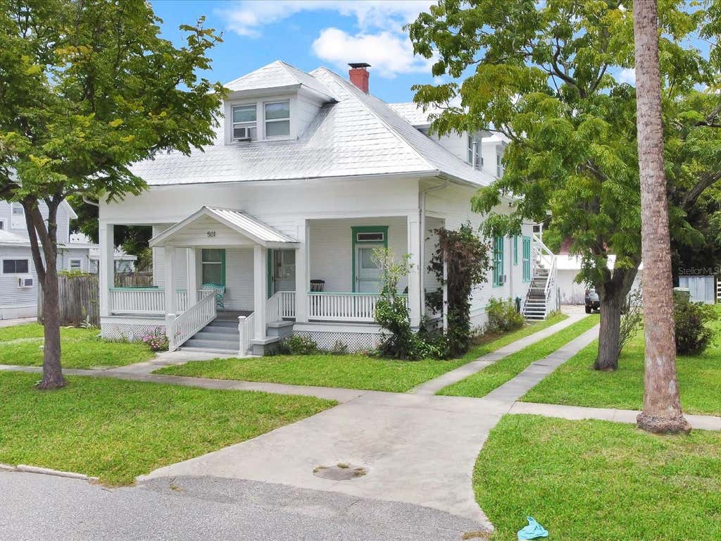 Photo of 501 Sumner Street, Kissimmee, FL 34741 (MLS # S5152826)