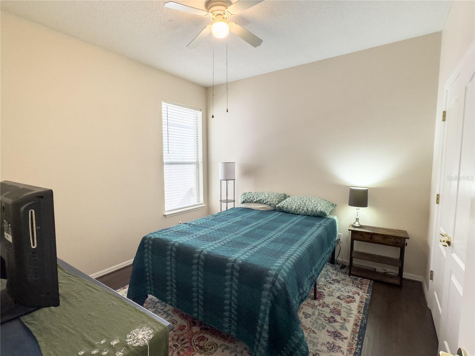 LAKES WINDERMERE PH 01 49 108 - Residential