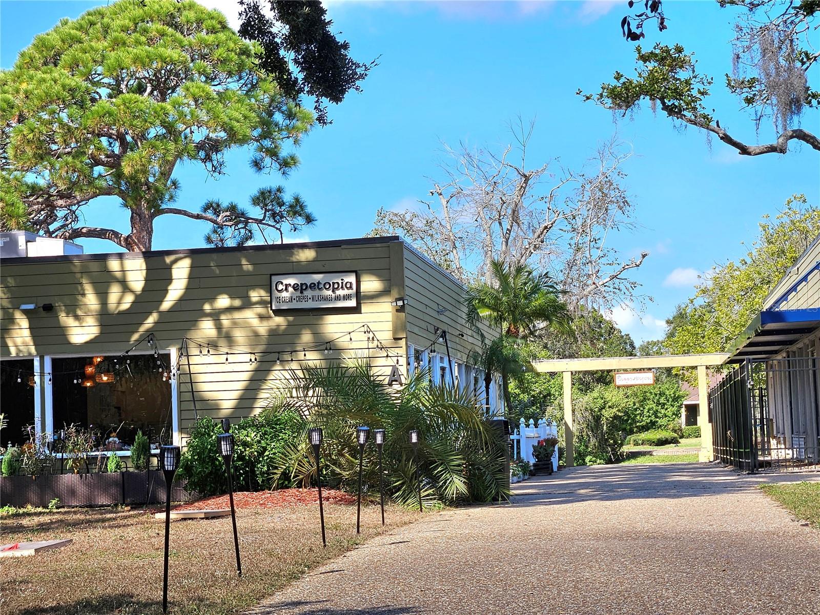 CHARTWELL GREEN - Residential