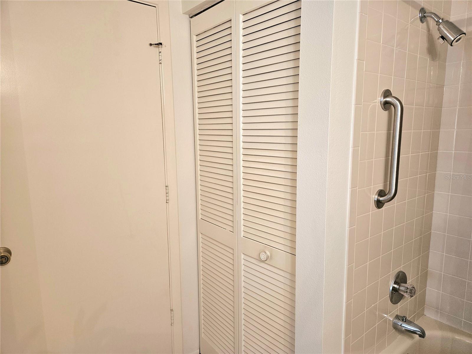 CHARTWELL GREEN - Residential