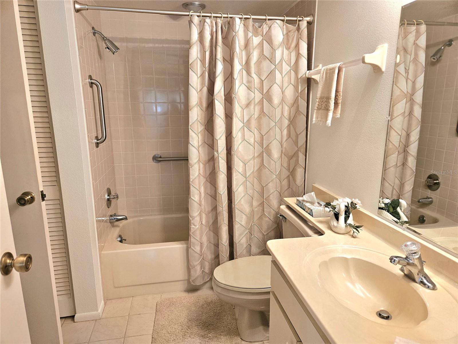 CHARTWELL GREEN - Residential