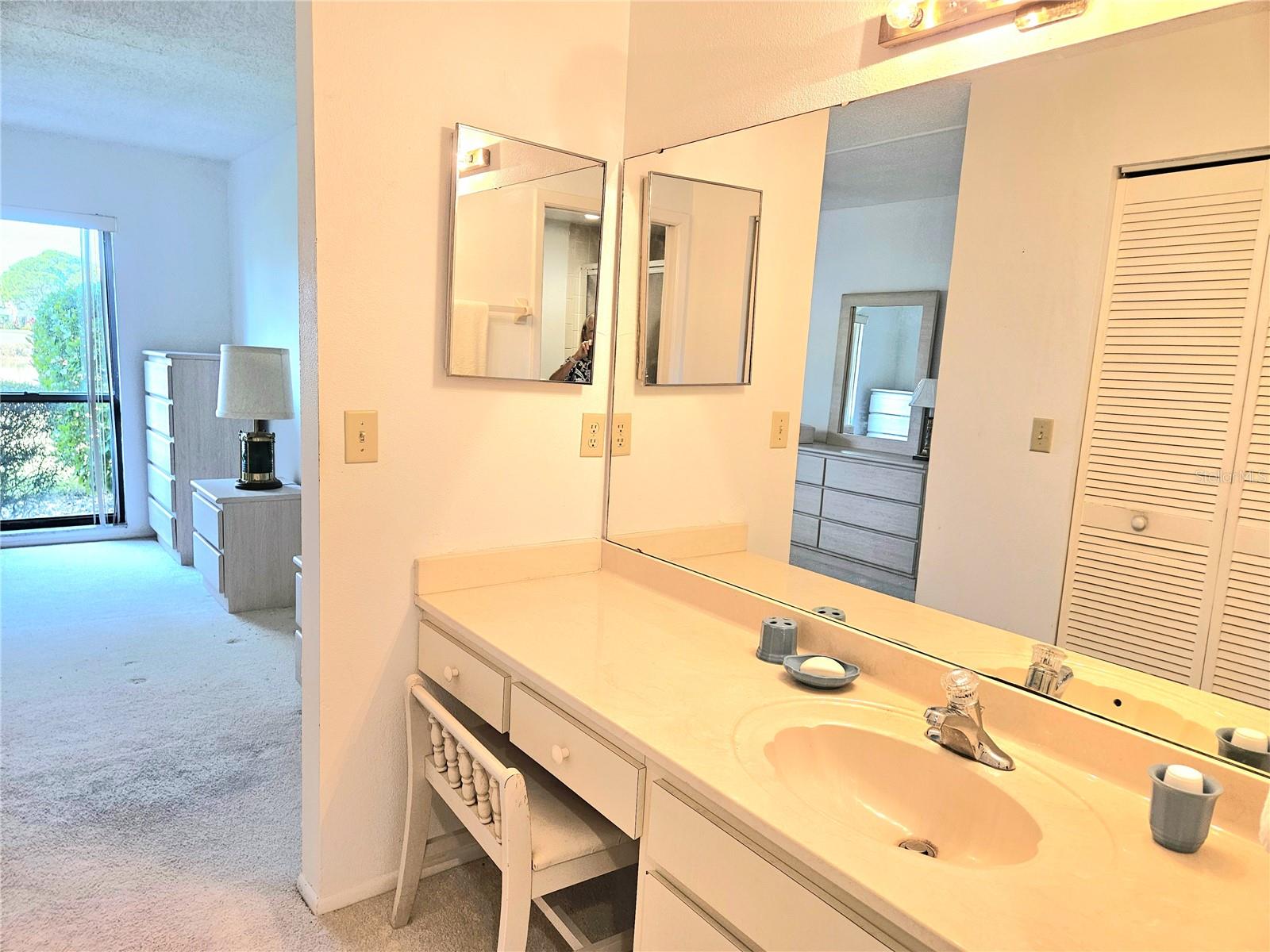 CHARTWELL GREEN - Residential