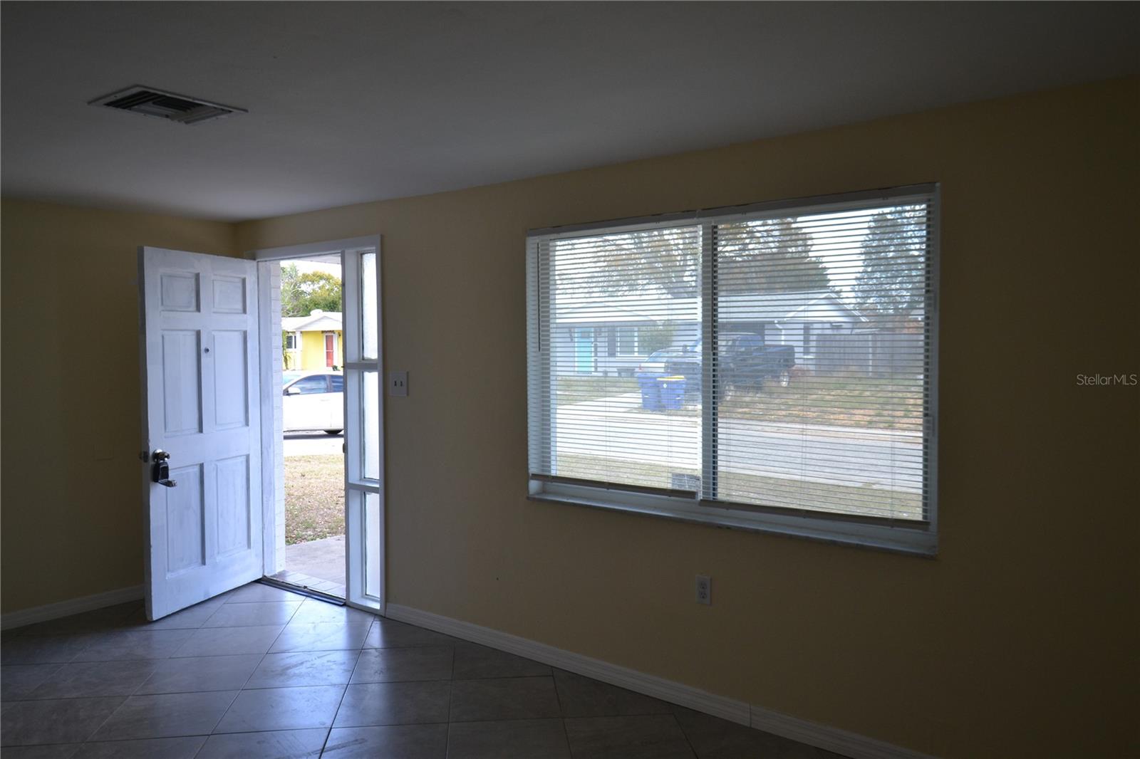 HOLIDAY LAKE ESTATES - Residential Lease