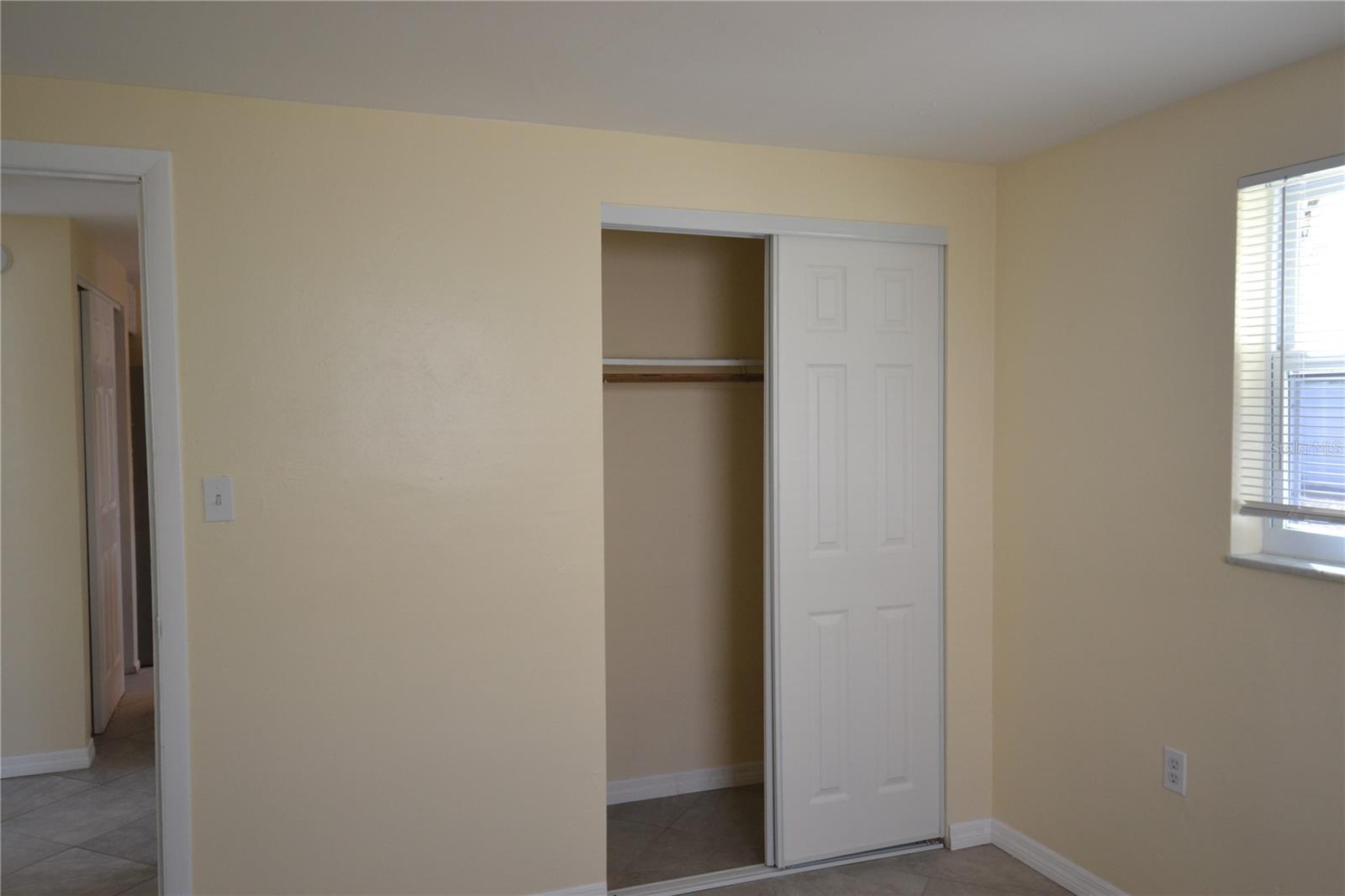 HOLIDAY LAKE ESTATES - Residential Lease