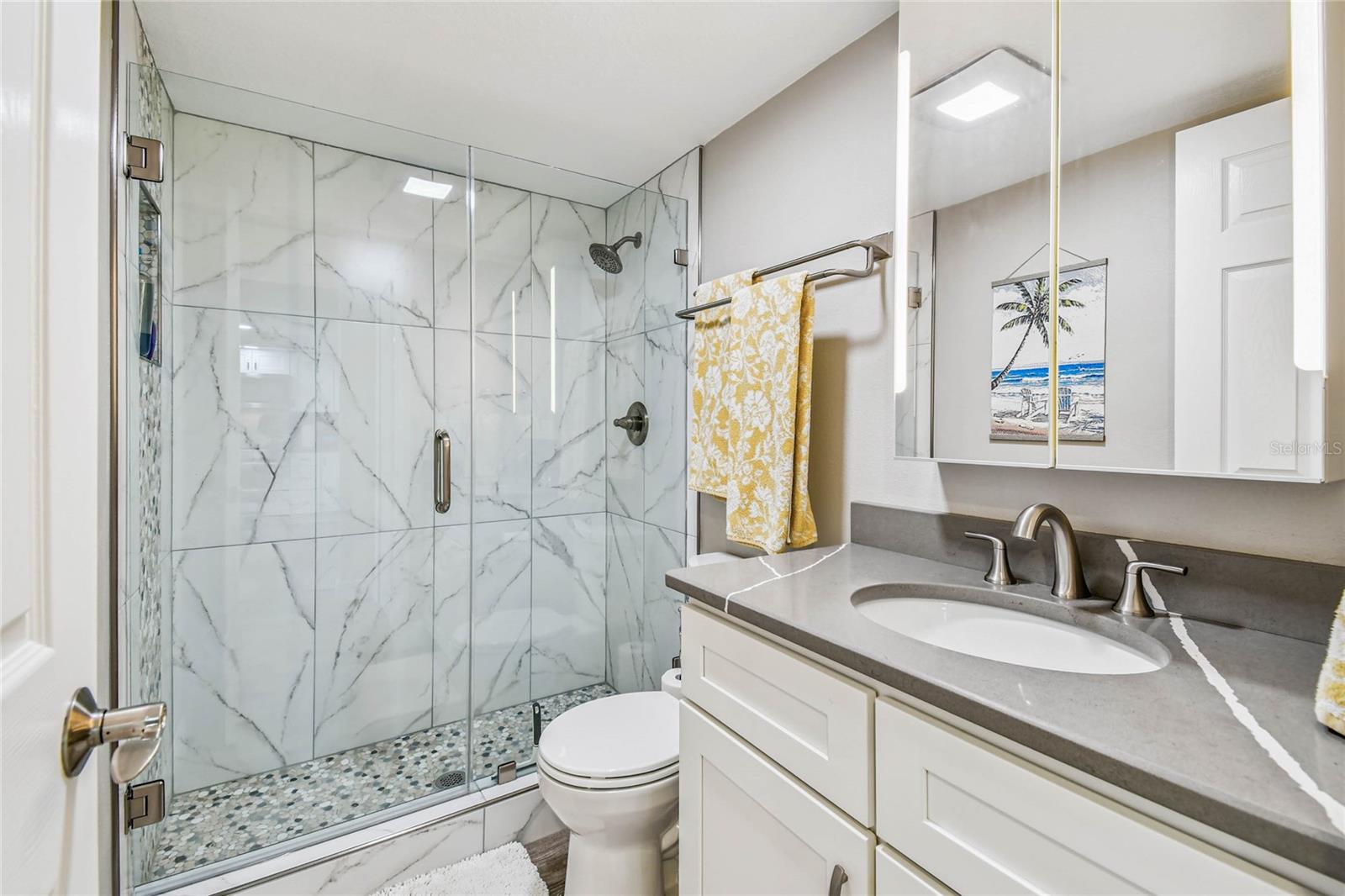 MACEDONIAN CONDO - Residential