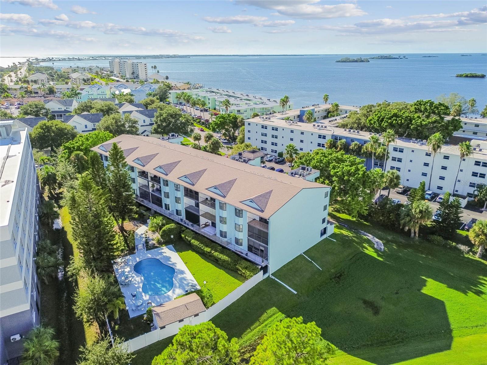 MACEDONIAN CONDO - Residential