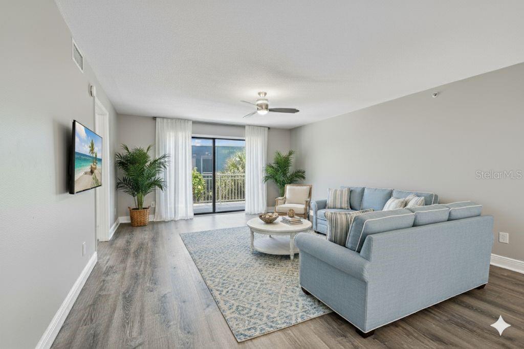 MACEDONIAN CONDO - Residential