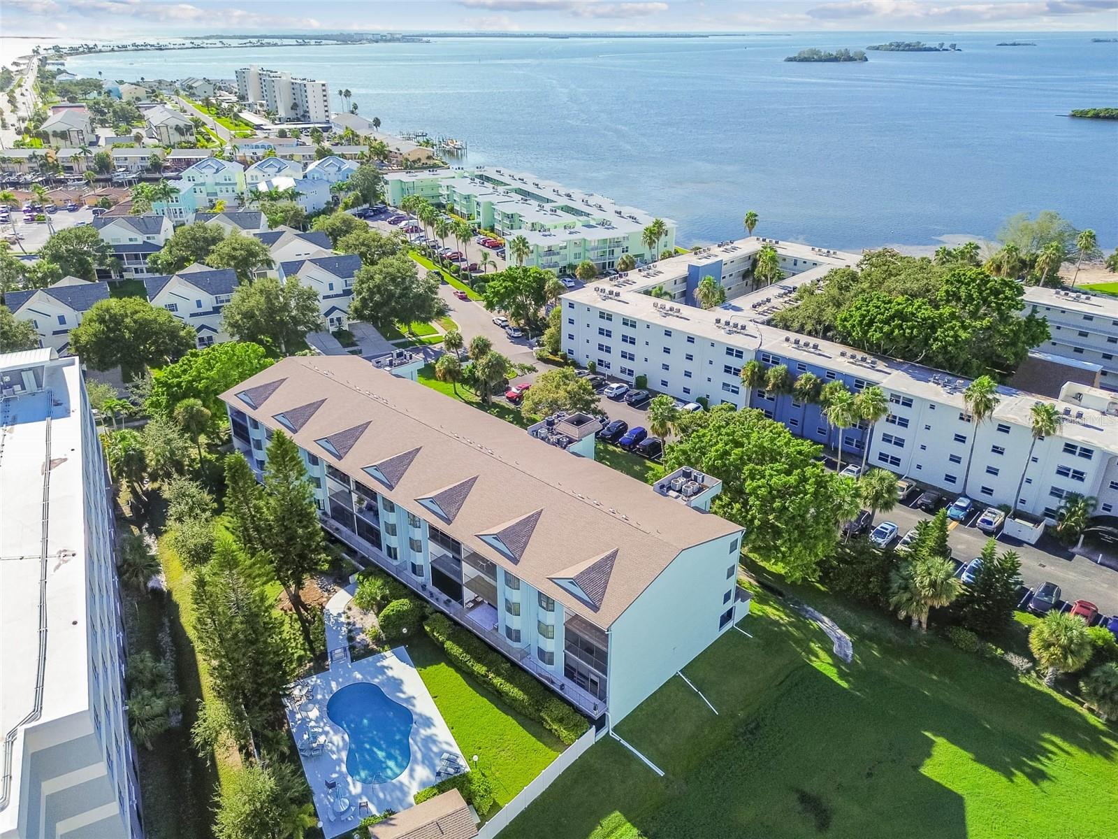 MACEDONIAN CONDO - Residential