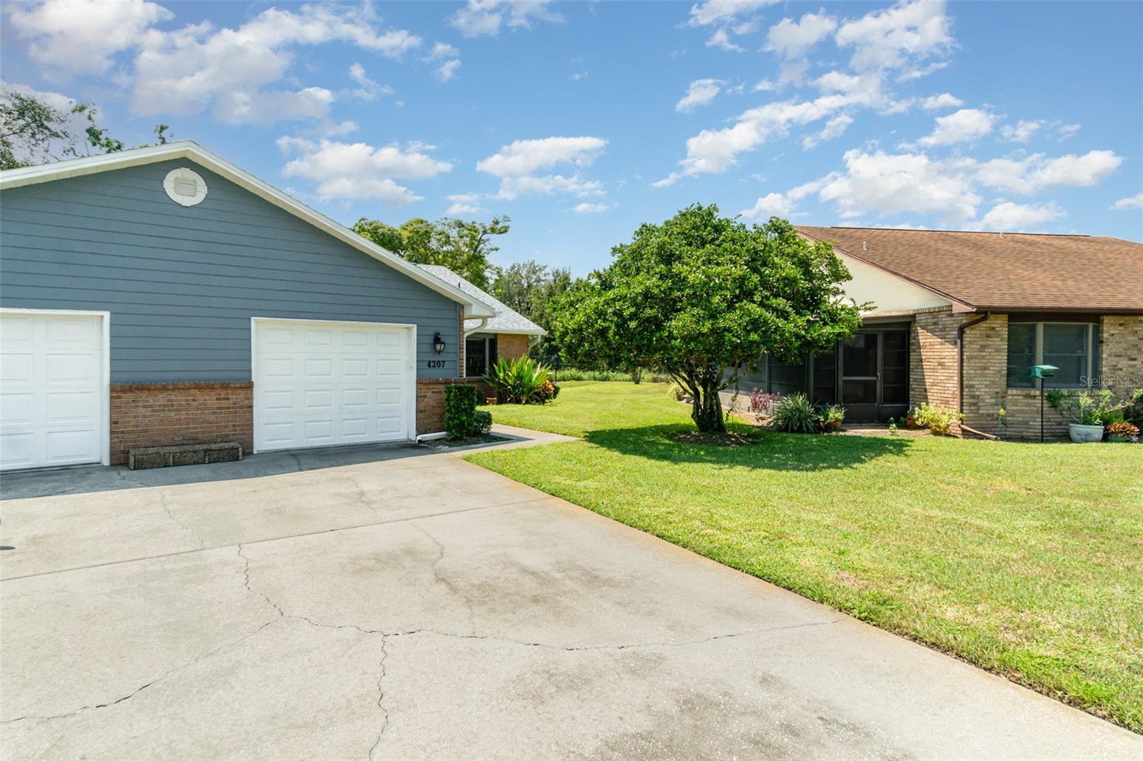 4207 HAMILTON COURT