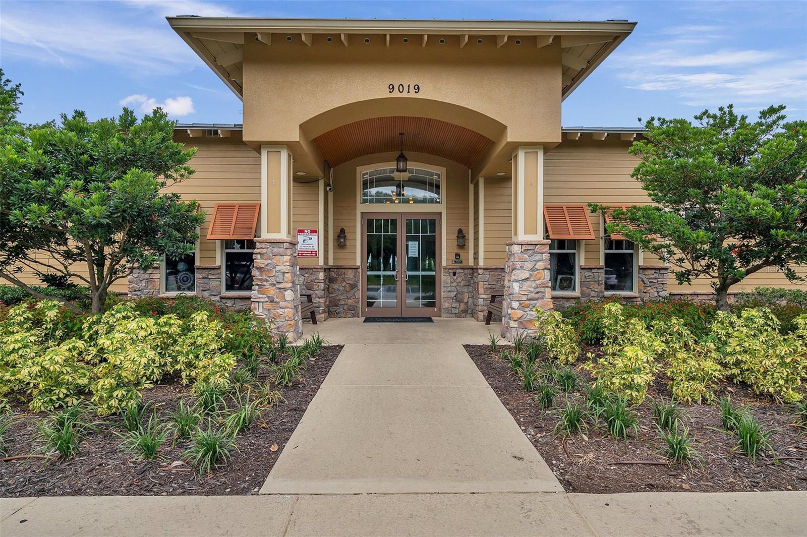 WATERS EDGE - Residential Lease